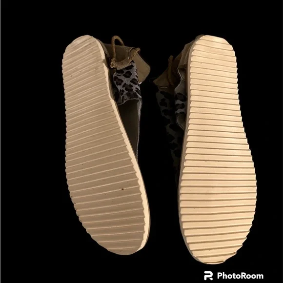 NWT leopard with back zipper in cocoa color so cute 🥰 size 44 - Picture 4 of 4